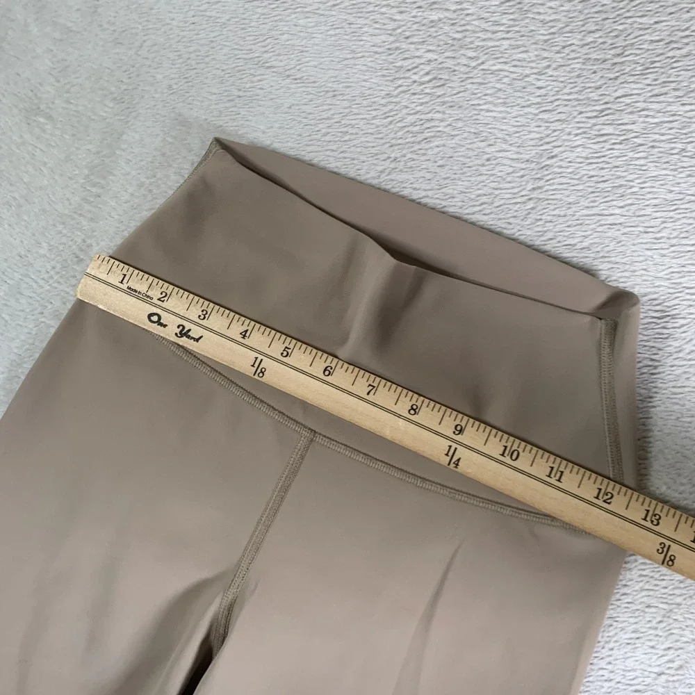 Alo Yoga Leggings Womens XS Beige High Rise Ankle Moto Ripped Stretch Yoga Pants